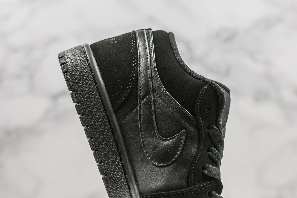 Air Jordan 1 Low Preto