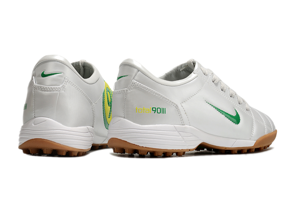 NIKE T90 TF