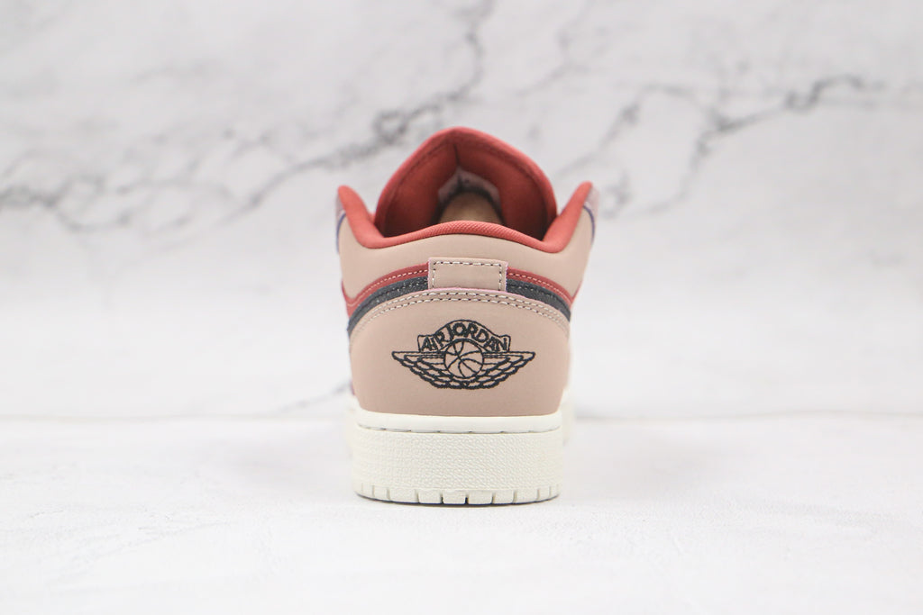 Air Jordan 1 Low
