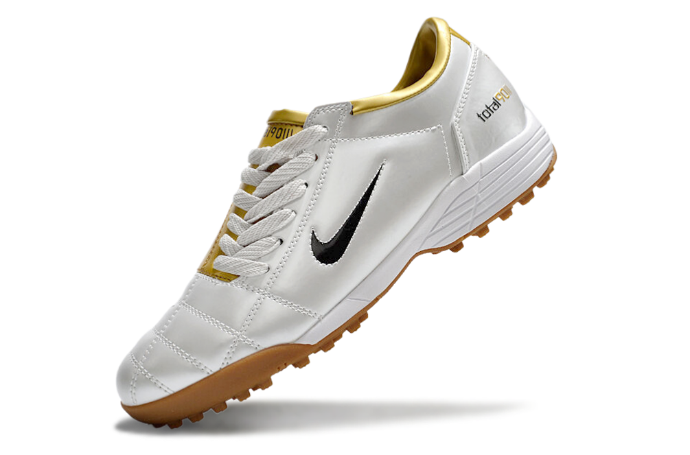 NIKE T90 TF