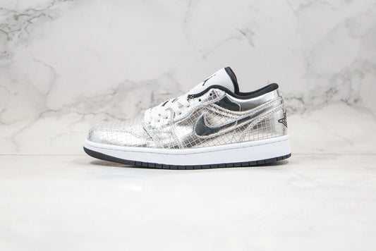 Air Jordan 1 Low Prata Metálico