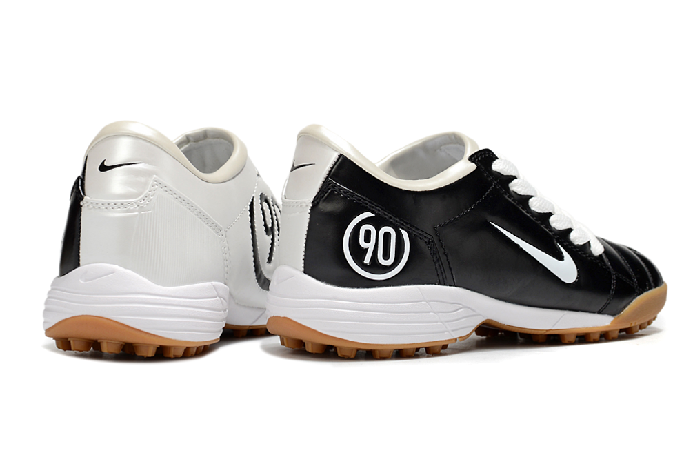 NIKE T90 TF
