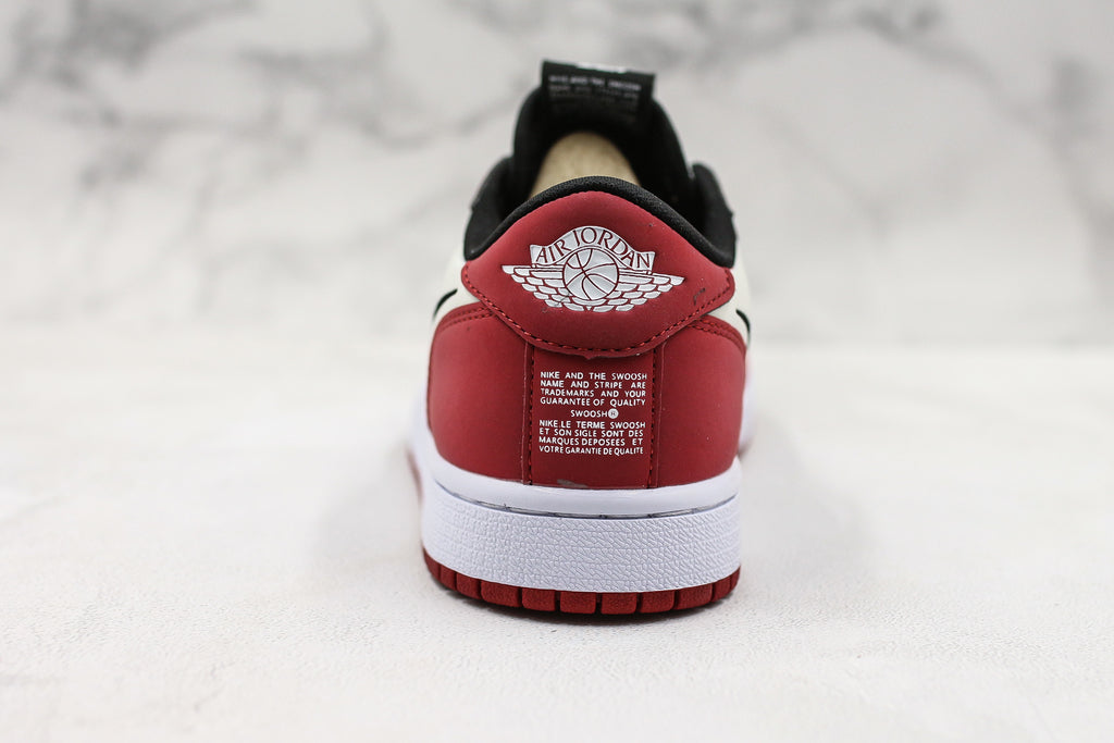Air Jordan 1 Low
