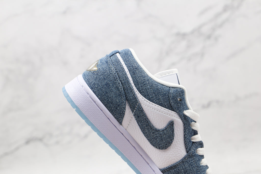 Air Jordan 1 Low
